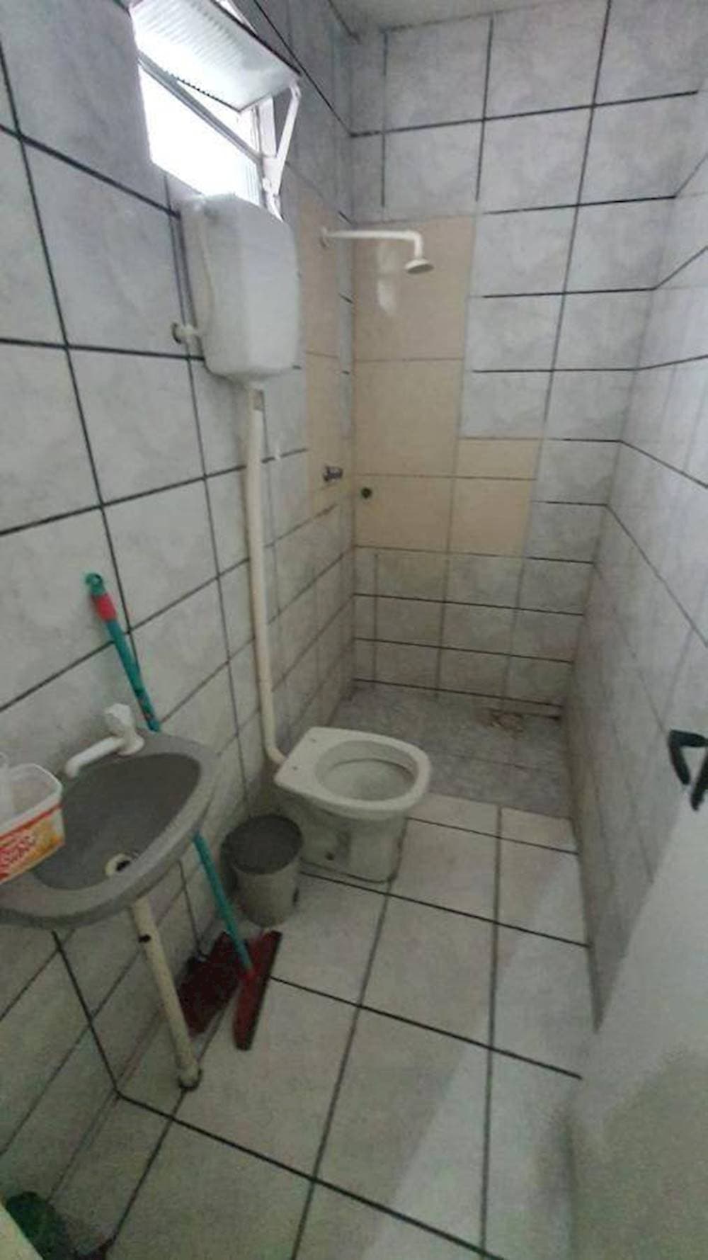 Foto 9 de 10: Casa em leilão em Fortaleza - CE — Casa, Padrão, 0 vaga(s) de garagem