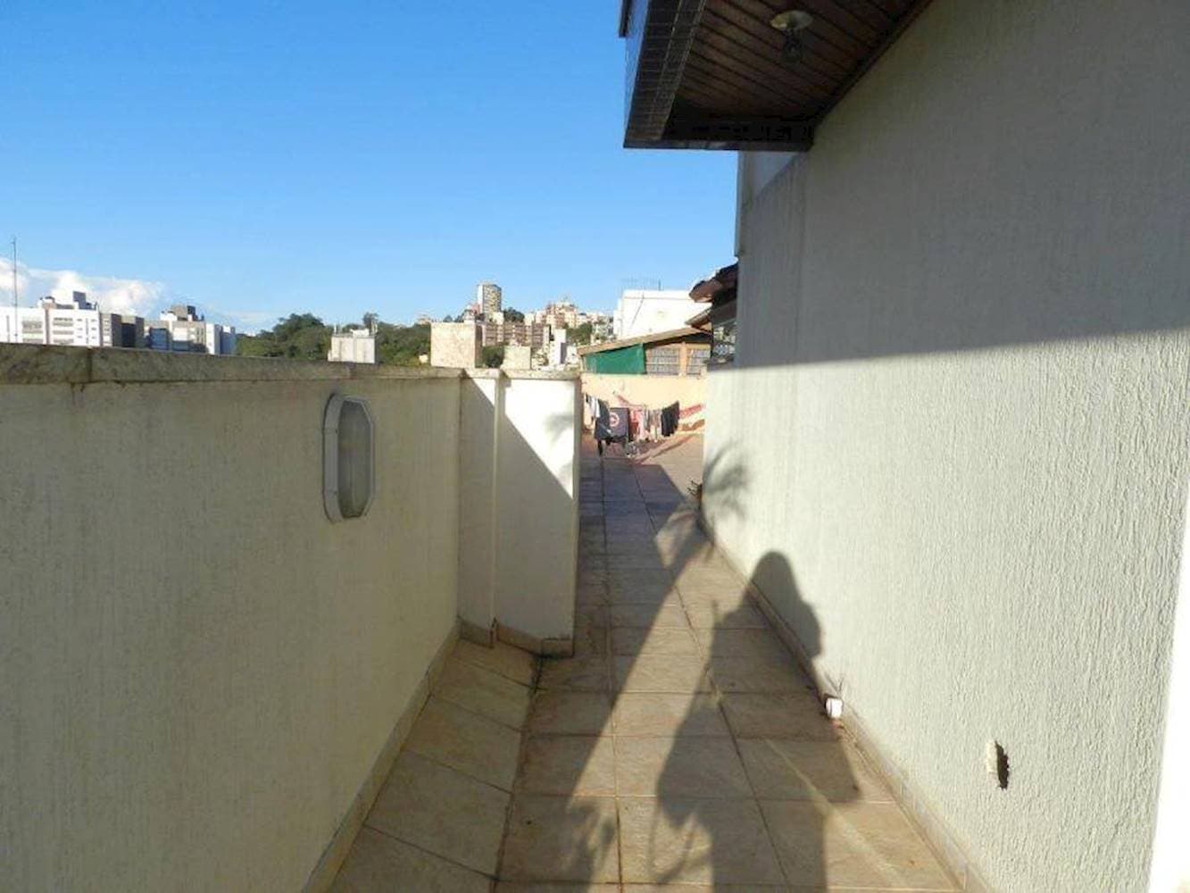 Foto 28 de 34: Apartamento em leilão em Porto Alegre - RS — Apartamento, Padrão, 2 vaga(s) de garagem