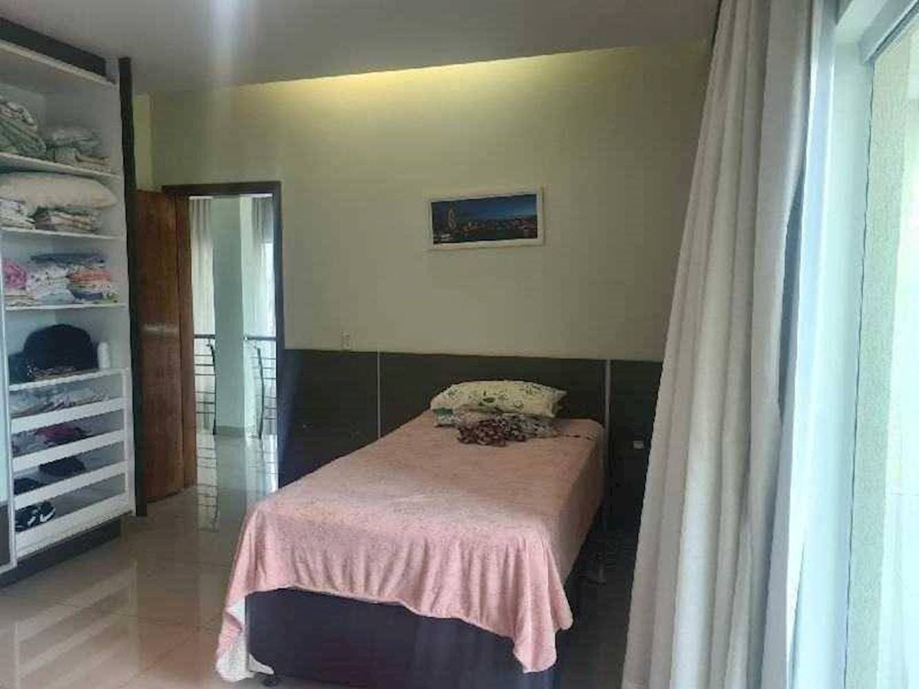 Foto 24 de 60: Casa em leilão em Goiânia - GO — Casa, Em condomínio, 1 vaga(s) de garagem