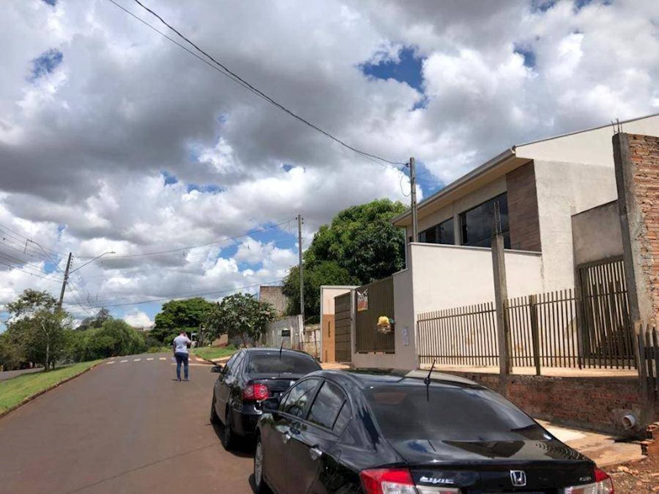 Foto 3 de 16: Casa em leilão em Ivaiporã - PR — Casa, Padrão, 1 vaga(s) de garagem