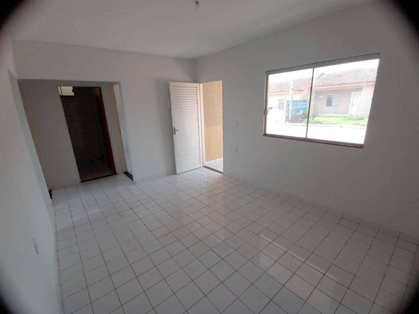 Foto 11 de 18: Casa em leilão em Águas Lindas de Goiás - GO — Casa, Padrão, 1 vaga(s) de garagem