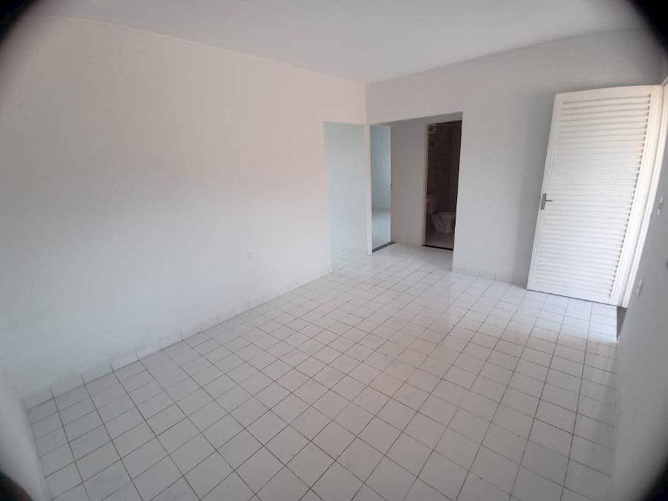 Foto 12 de 18: Casa em leilão em Águas Lindas de Goiás - GO — Casa, Padrão, 1 vaga(s) de garagem