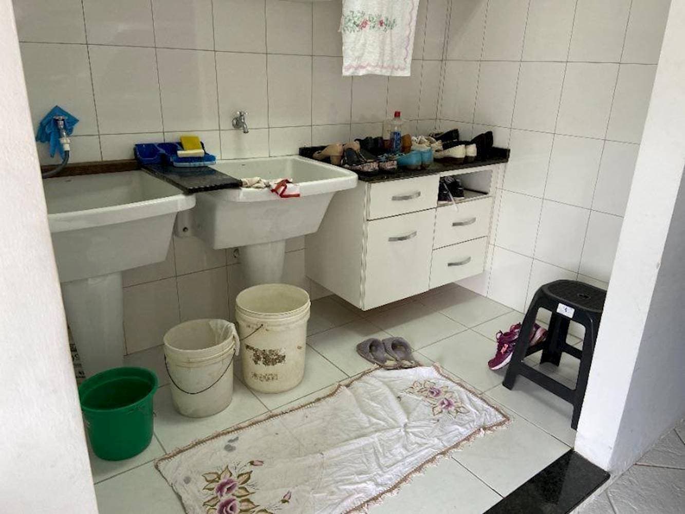 Foto 5 de 21: Casa em leilão em Ponta Grossa - PR — Casa, Padrão, 2 vaga(s) de garagem