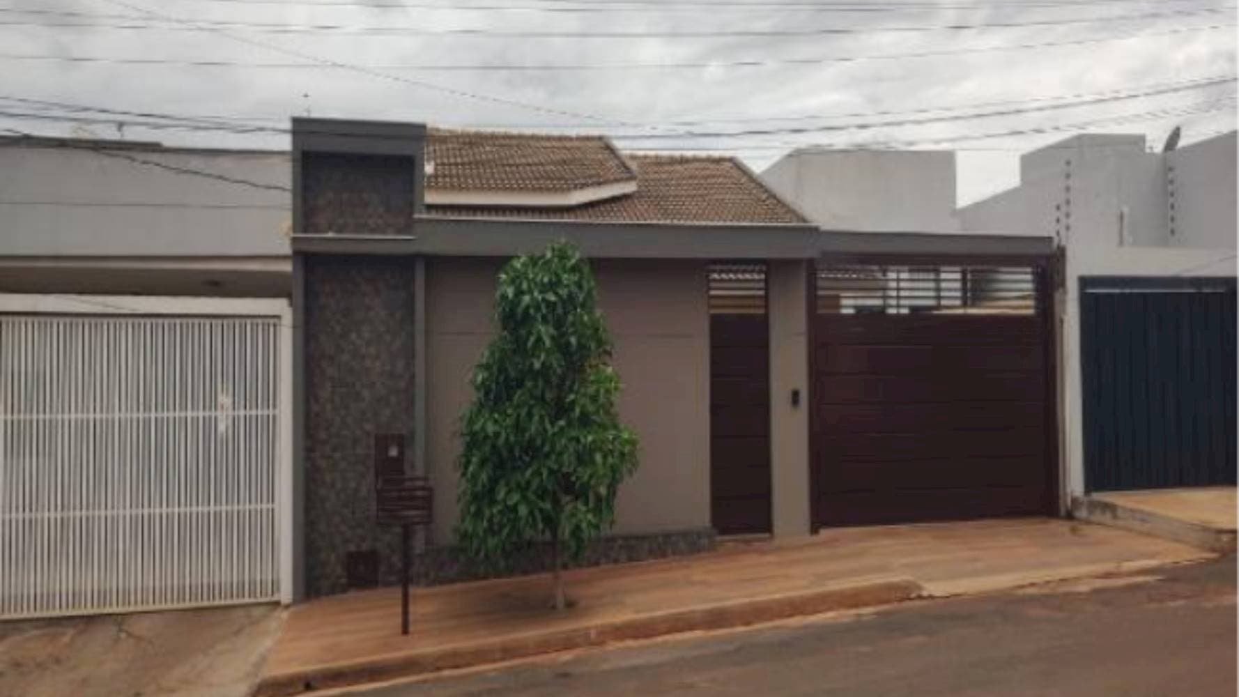 Foto 1 de 4: Casa em leilão em Rio Verde - GO — Casa no Jardim Presidente em Rio Verde/GO
