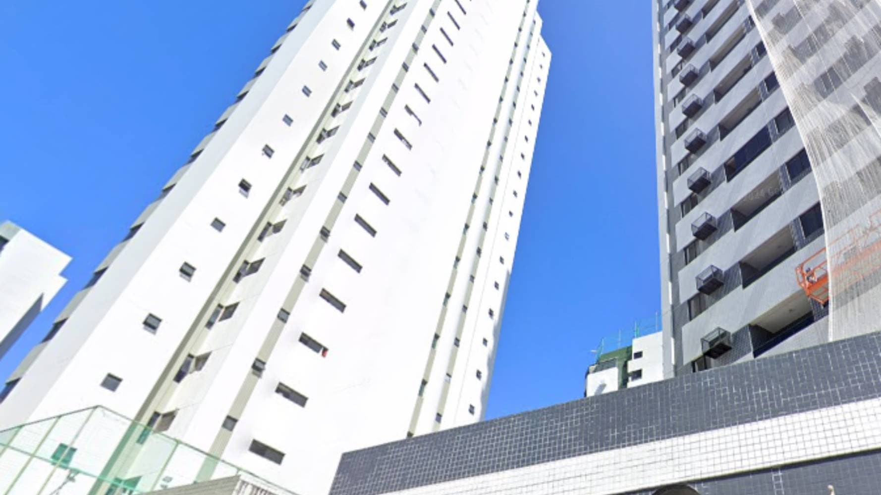 Foto 3 de 7: Apartamento em leilão em Jaboatão dos Guararapes - PE — Apartamento no “Edifício Manhattan” em Piedade – Jaboatão dos Guararapes/PE