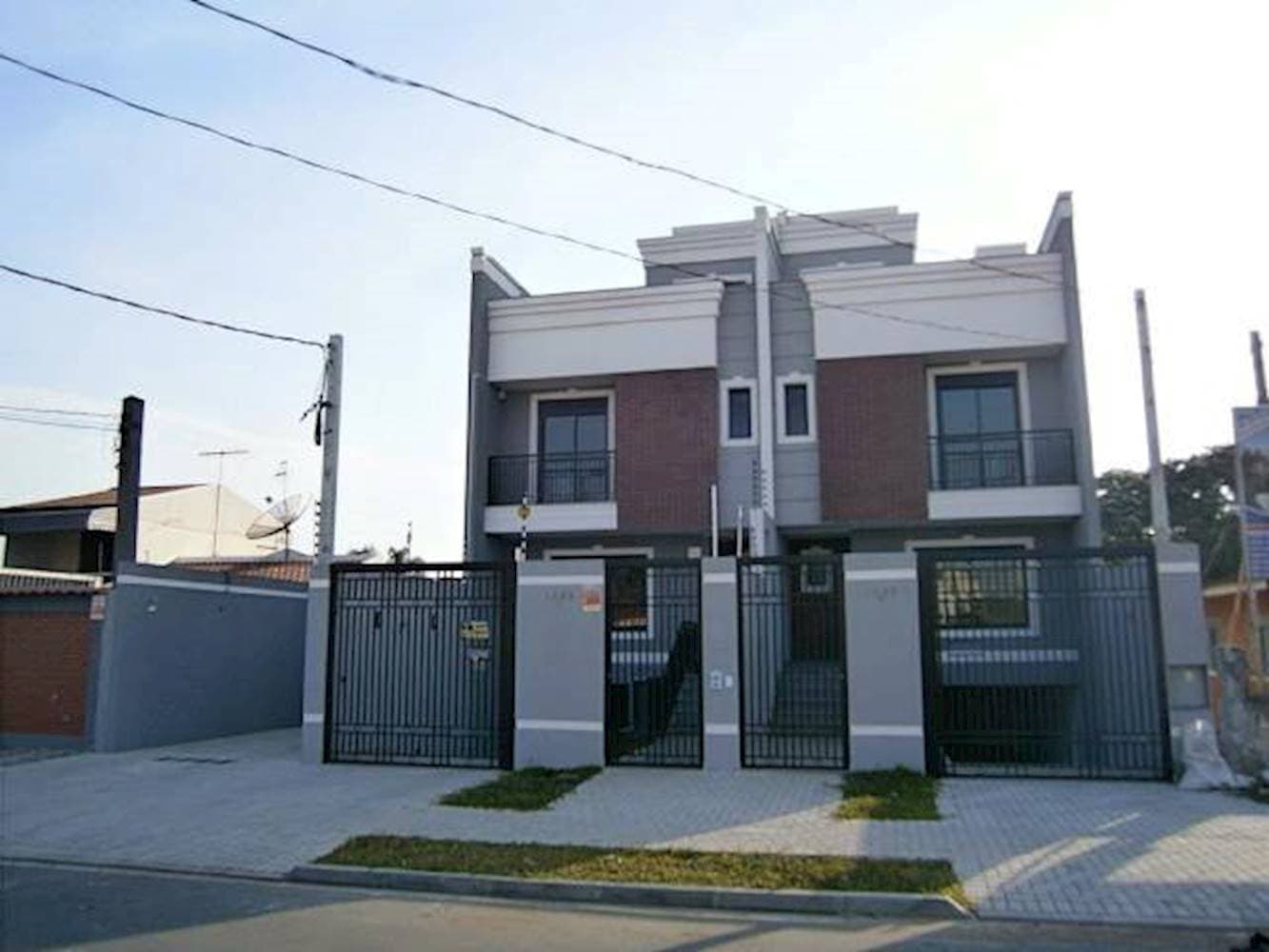 Foto 5 de 30: Casa em leilão em Curitiba - PR — Casa no "Condomínio Residencial England"  - Boqueirão - Curitiba/PR