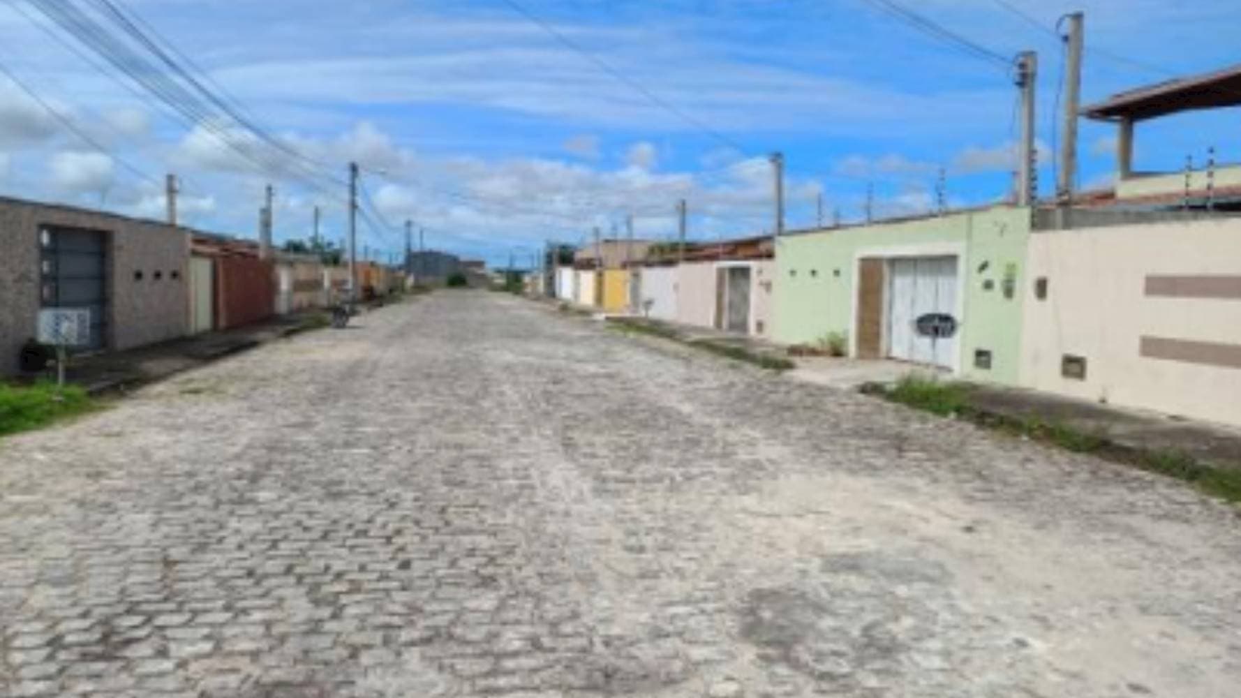Foto 6 de 7: Casa em leilão em São Gonçalo do Amarante - RN — Casa no Bairro Jardins - São Gonçalo do Amarante/RN