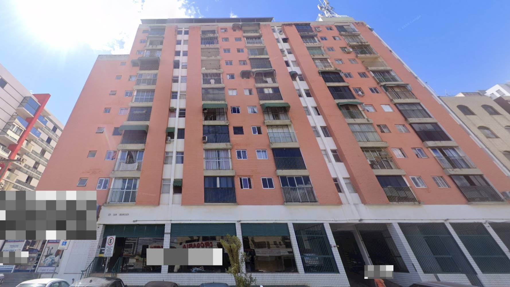 Foto 2 de 8: Apartamento em leilão em Brasília - DF — Apartamento no Bairro Taguatinga em Brasília/DF