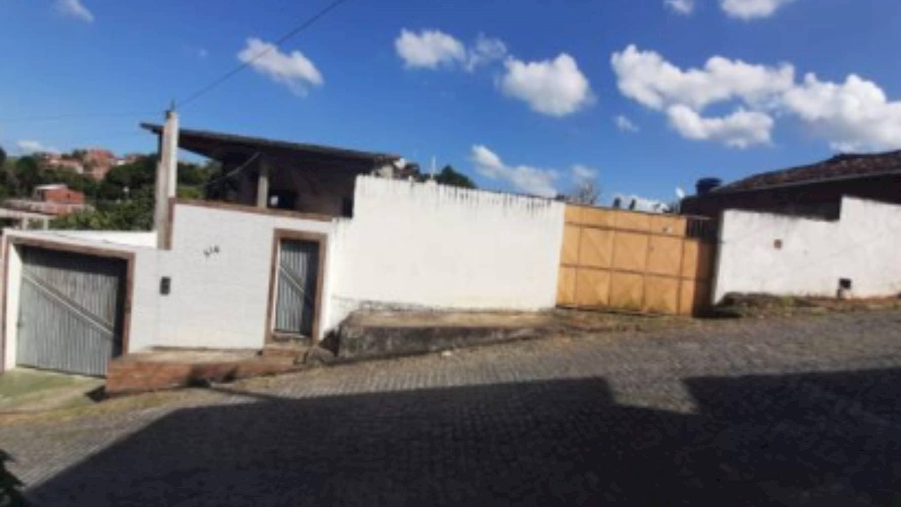 Foto 2 de 5: Casa em leilão em Ubatã - BA — Casa no Bairro Julio Aderne em Ubatã/BA