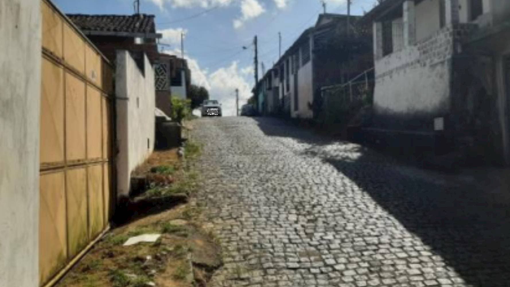 Foto 4 de 5: Casa em leilão em Ubatã - BA — Casa no Bairro Julio Aderne em Ubatã/BA