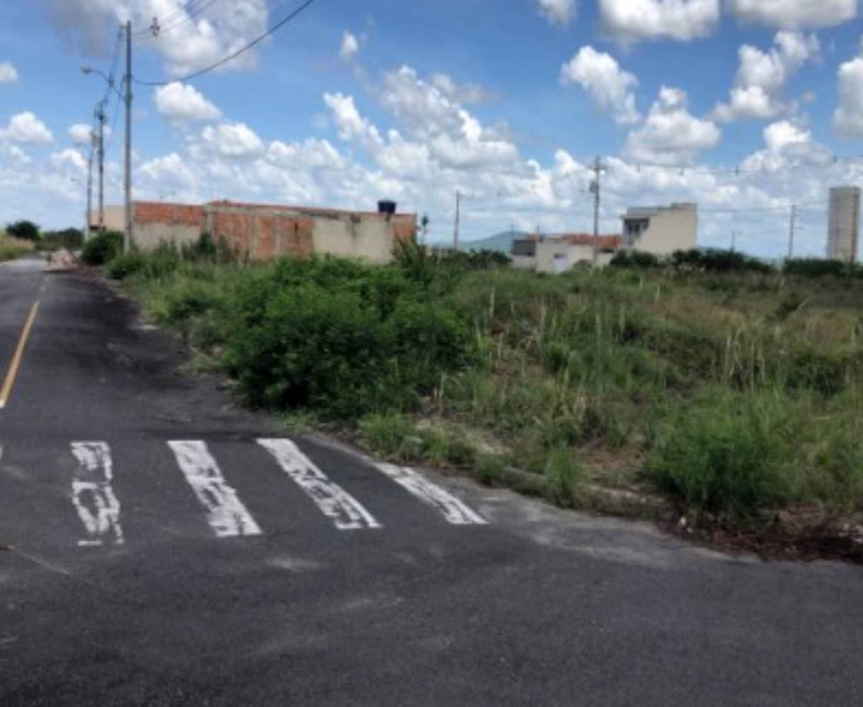 Foto 3 de 4: Terreno em leilão em Feira de Santana - BA — Terreno no Loteamento Vivari Feira de Santana - Registro - Feira de Santana/BA