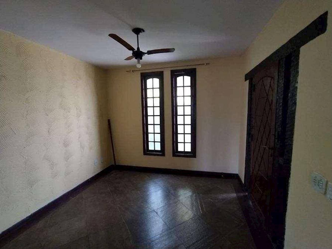Foto 11 de 36: Casa em leilão em Niterói - RJ — Casa no "Condomínio das Orquideas" - Sape - Niterói/RJ