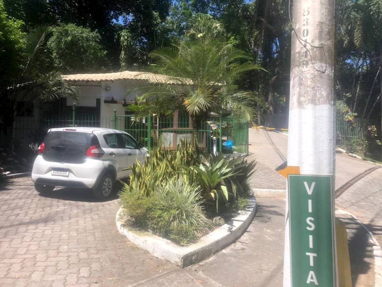 Foto 35 de 36: Casa em leilão em Niterói - RJ — Casa no "Condomínio das Orquideas" - Sape - Niterói/RJ