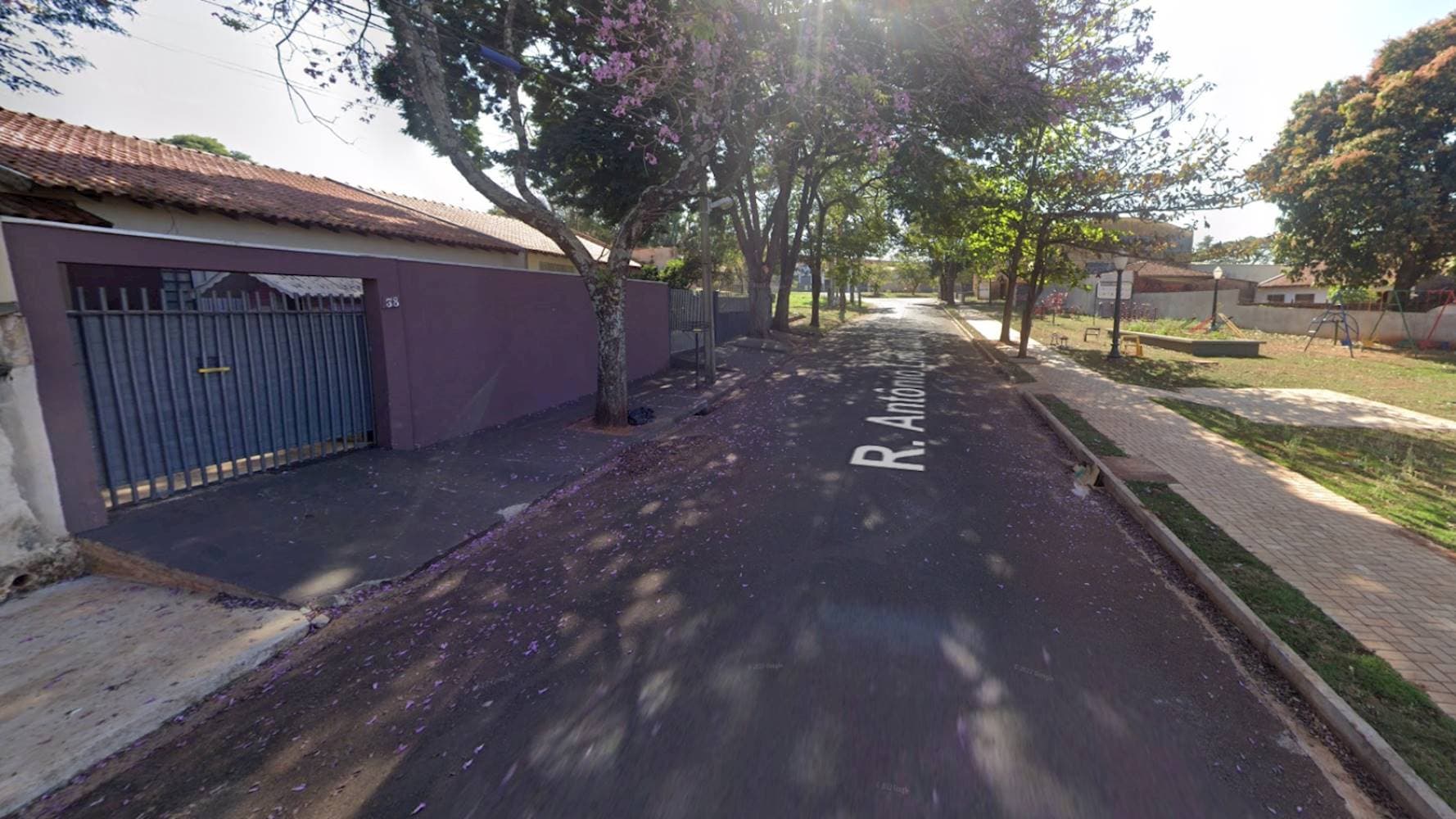 Foto 5 de 6: Casa em leilão em Cianorte - PR — Casa na Zona 6 - Cianorte/PR
