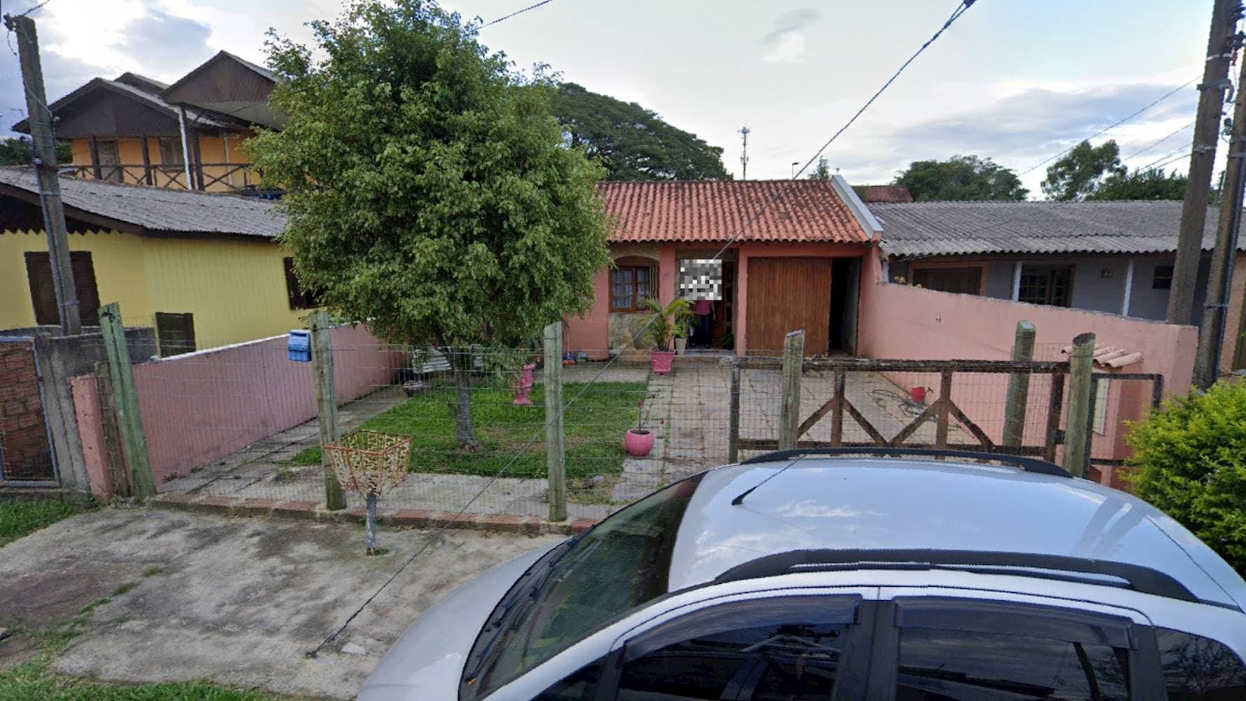 Foto 1 de 4: Casa em leilão em Viamão - RS — Casa no Parque Residencial Casa Grande - Viamão/RS