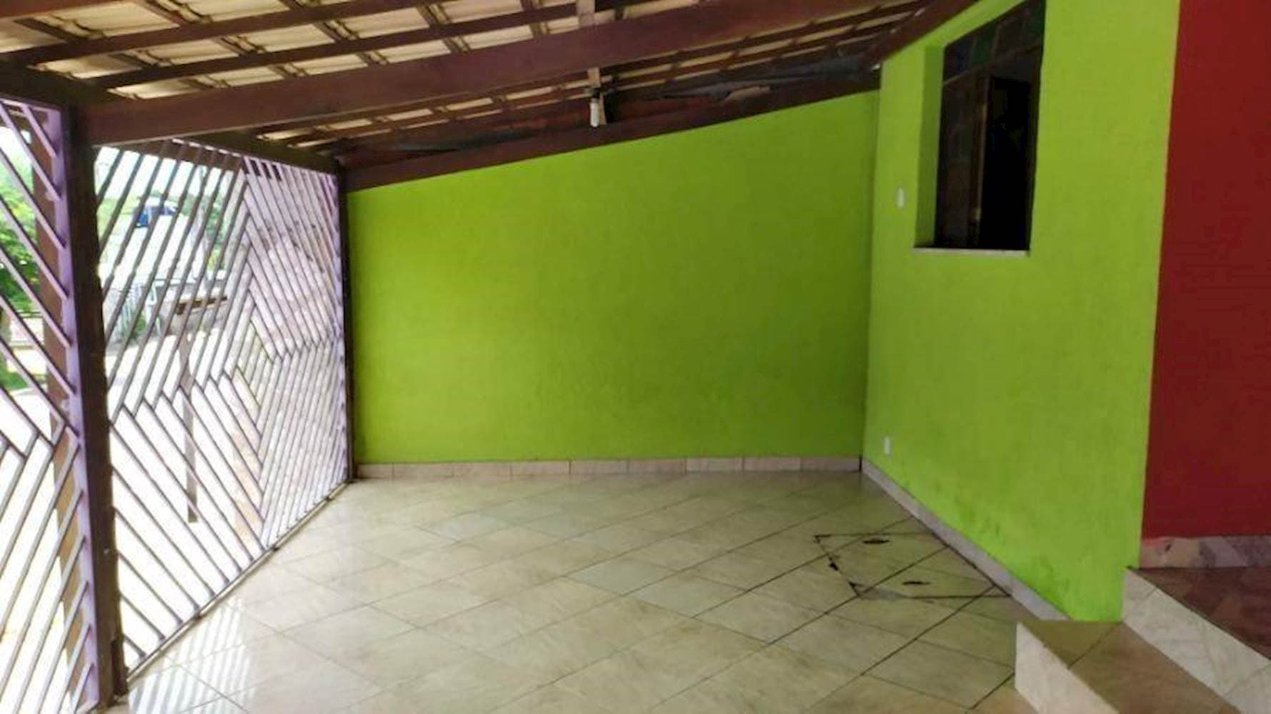 Foto 3 de 46: Casa em leilão em Camaçari - BA — Casa, Padrão, 1 vaga(s) de garagem