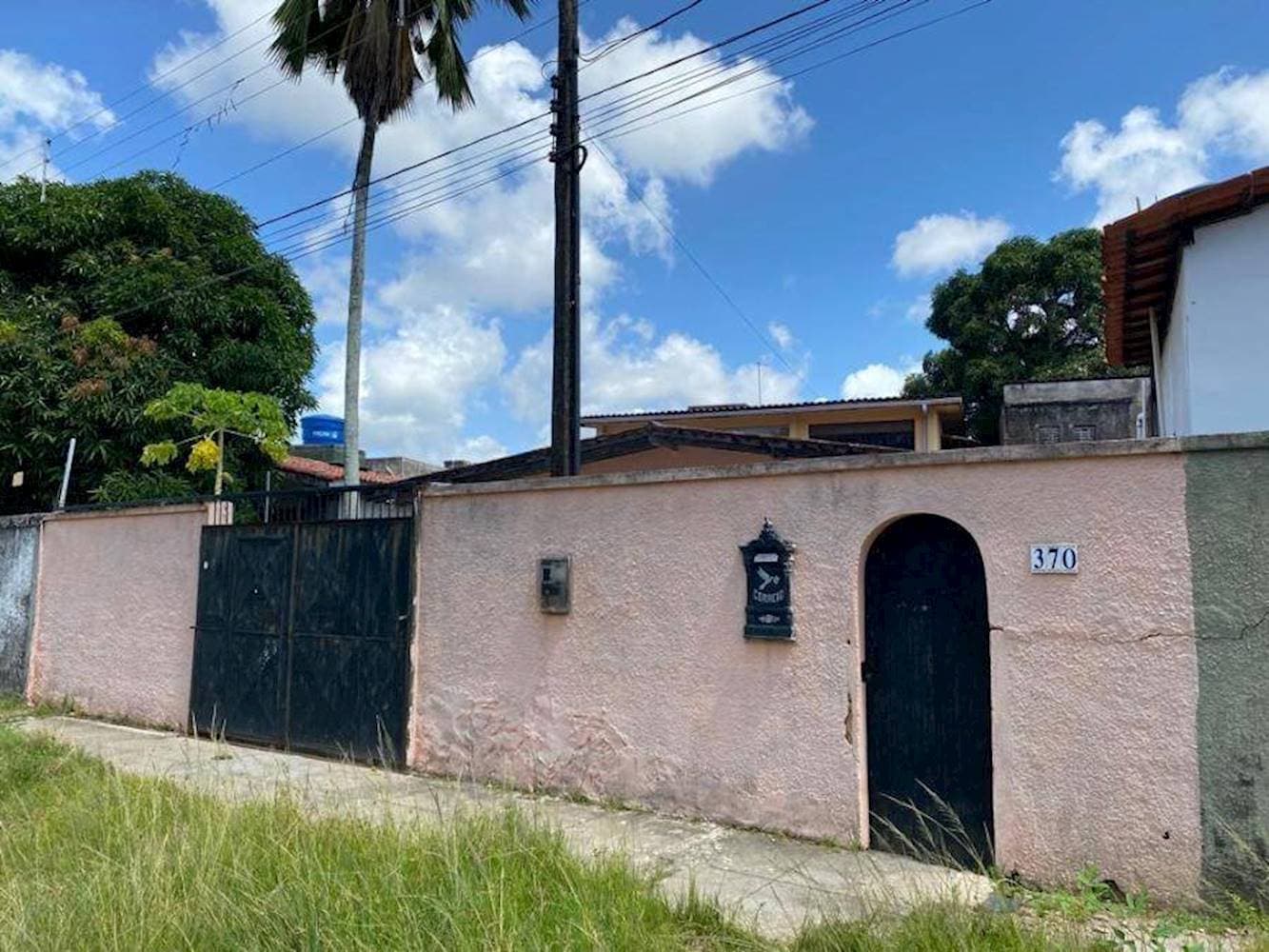 Foto 2 de 4: Casa em leilão em Recife - PE — Casa, Padrão, 0 vaga(s) de garagem