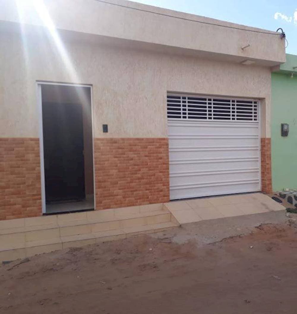 Foto 1 de 20: Casa em leilão em Tupanatinga - PE — Casa, Padrão, 1 vaga(s) de garagem