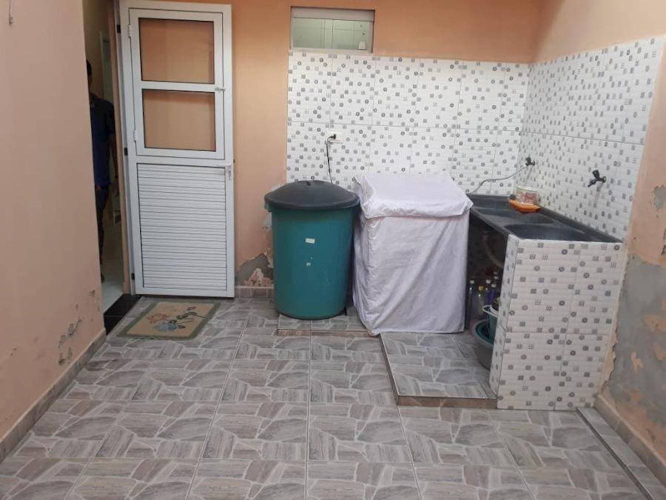 Foto 12 de 20: Casa em leilão em Tupanatinga - PE — Casa, Padrão, 1 vaga(s) de garagem