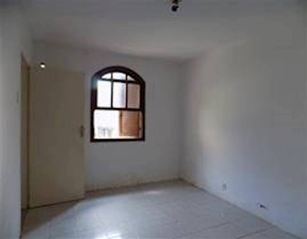Foto 7 de 9: Casa em leilão em Pelotas - RS — Casa, Padrão, 0 vaga(s) de garagem