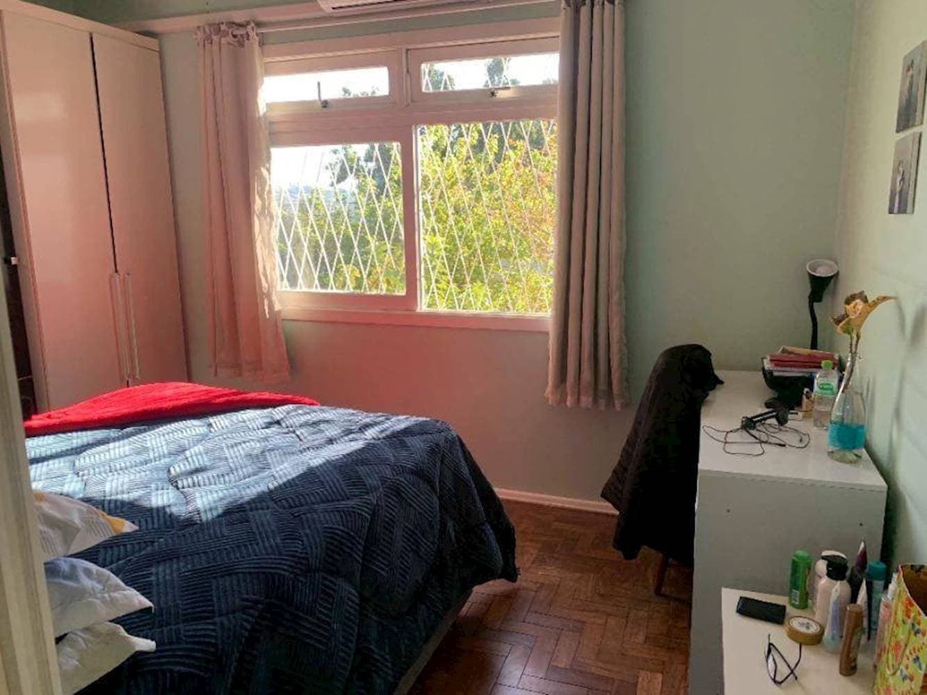Foto 14 de 29: Casa em leilão em Porto Alegre - RS — Casa, Padrão, 2 vaga(s) de garagem