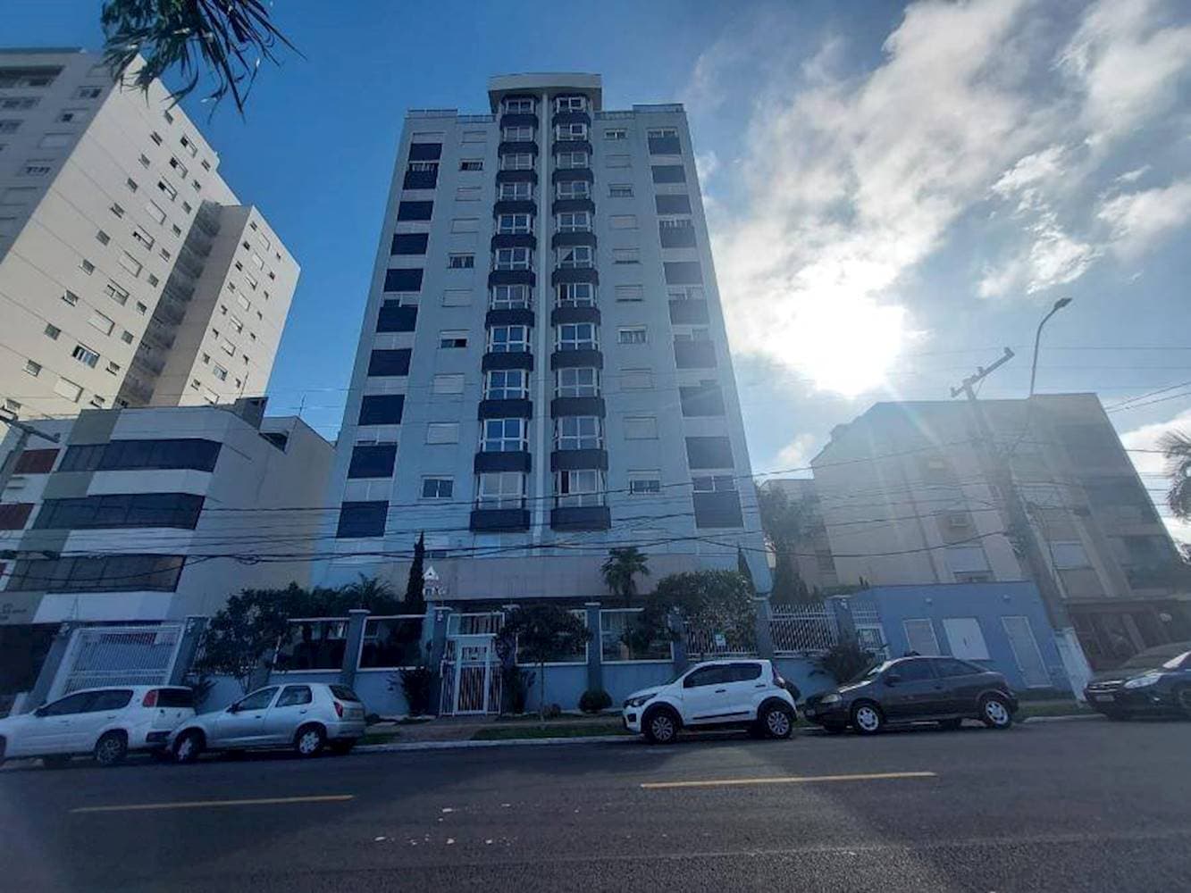 Foto 2 de 3: Apartamento em leilão em Esteio - RS — Apartamento, Padrão, 2 vaga(s) de garagem
