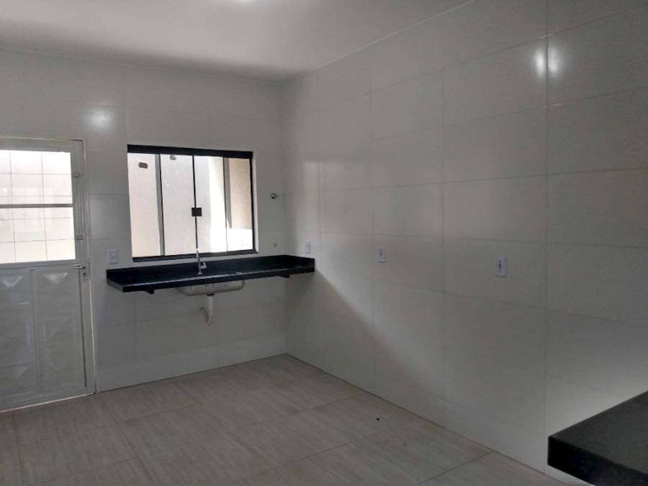 Foto 11 de 27: Casa em leilão em Águas Lindas de Goiás - GO — Casa, Padrão, 0 vaga(s) de garagem