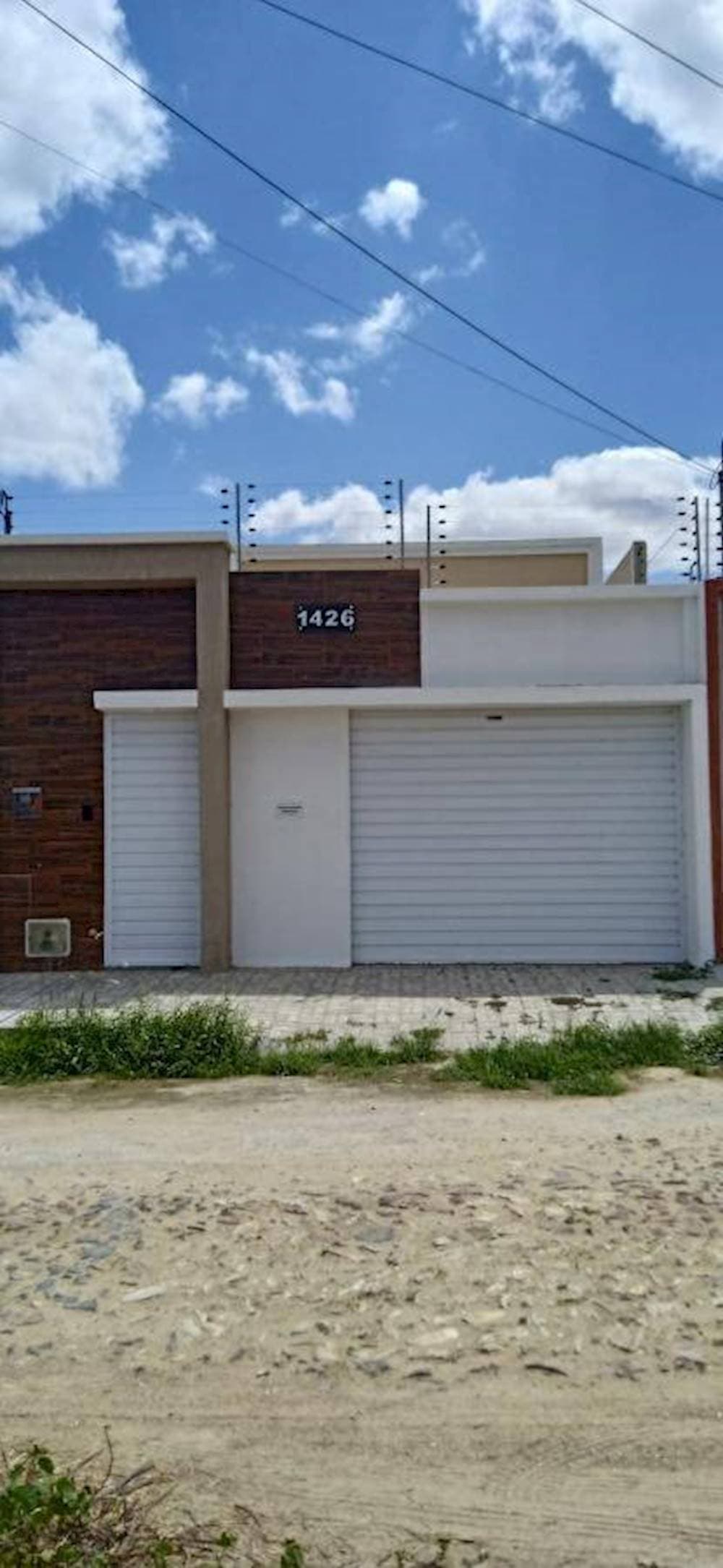 Foto 1 de 15: Casa em leilão em Sobral - CE — Casa, Padrão, 1 vaga(s) de garagem