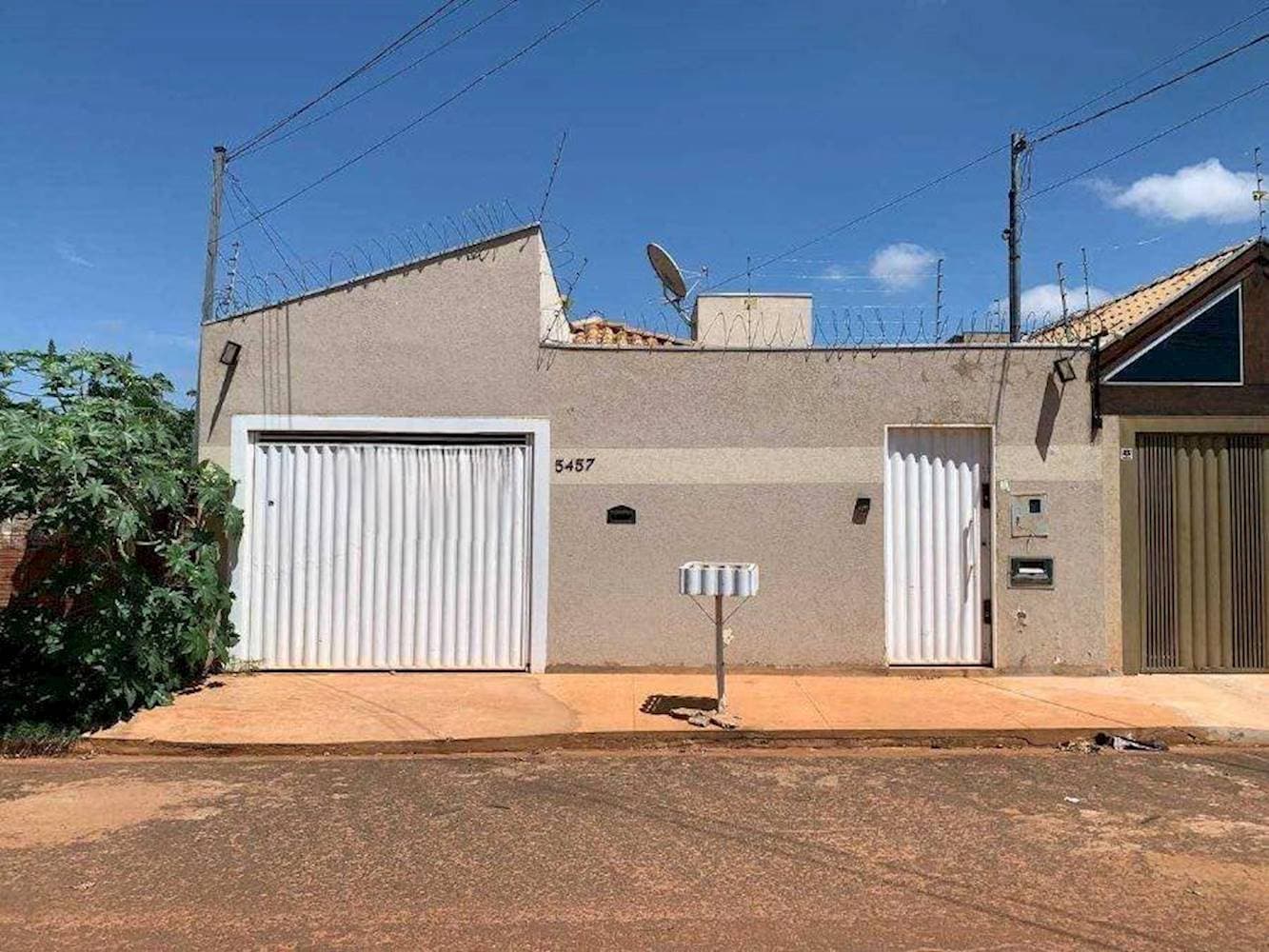 Foto 5 de 23: Casa em leilão em Campo Grande - MS — Casa, Em condomínio, 1 vaga(s) de garagem