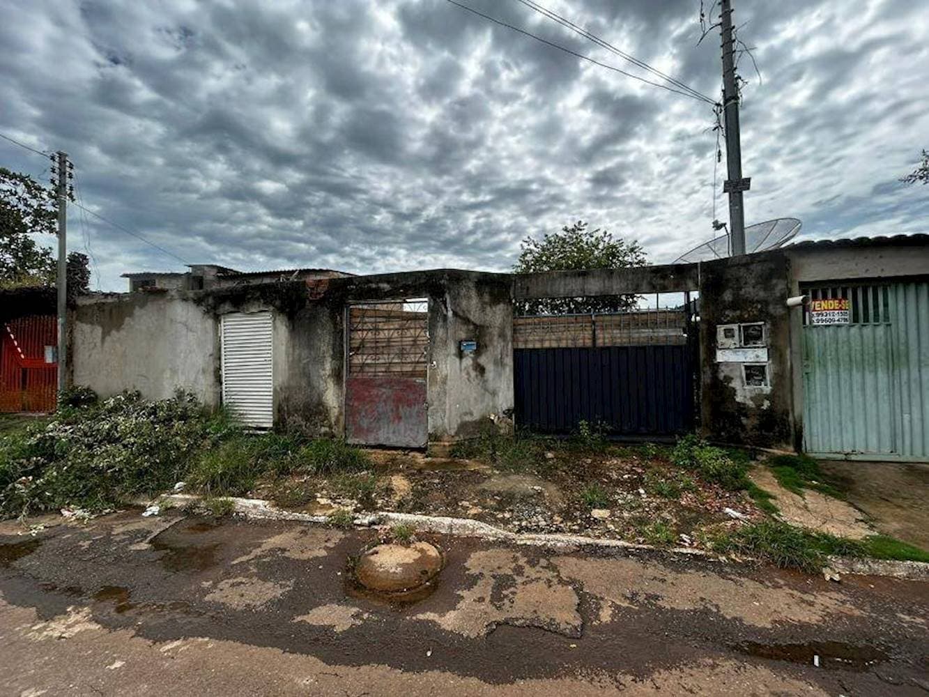 Foto 3 de 13: Casa em leilão em Goiânia - GO — Casa, Padrão, 2 vaga(s) de garagem