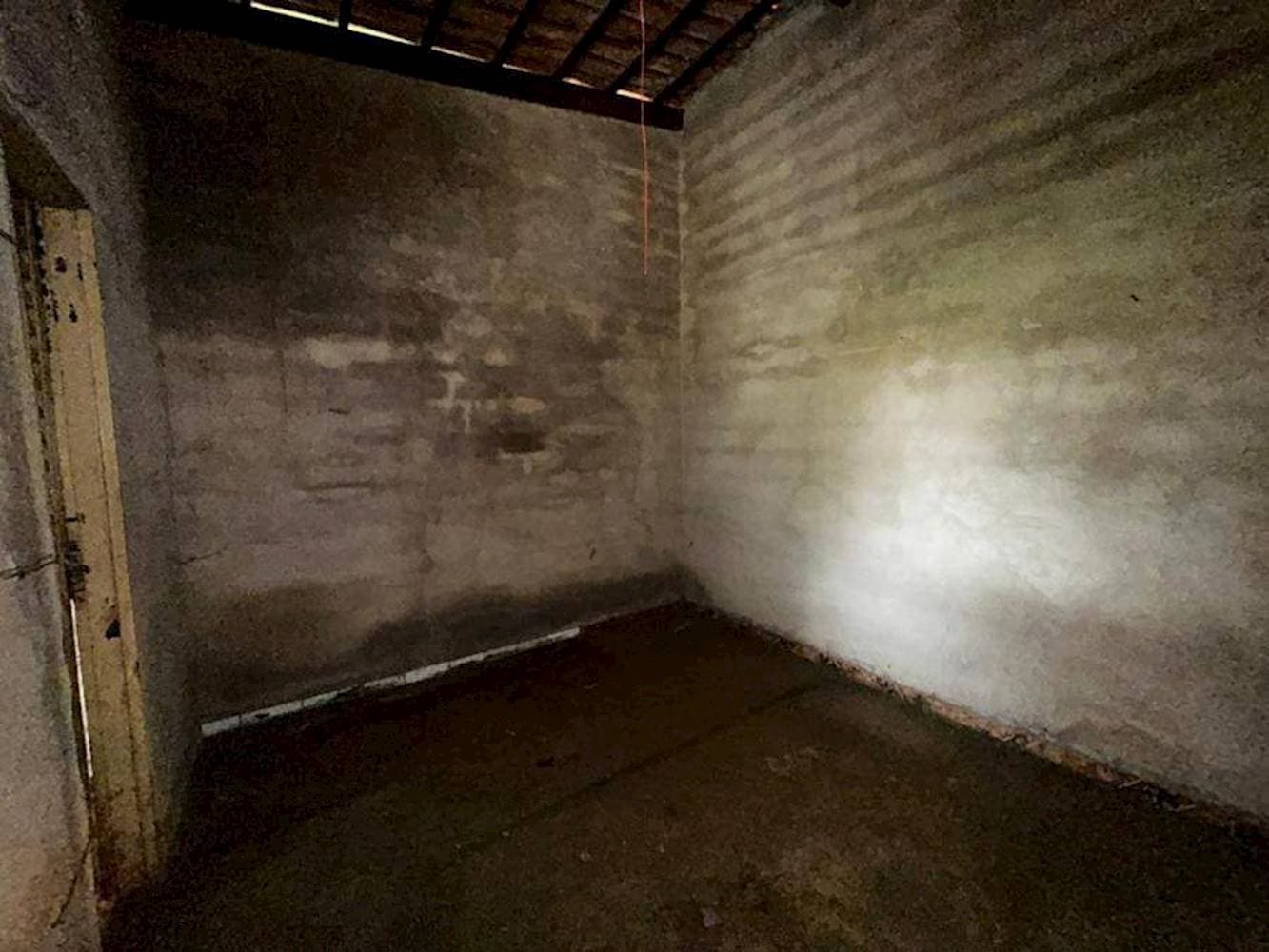 Foto 9 de 13: Casa em leilão em Goiânia - GO — Casa, Padrão, 2 vaga(s) de garagem