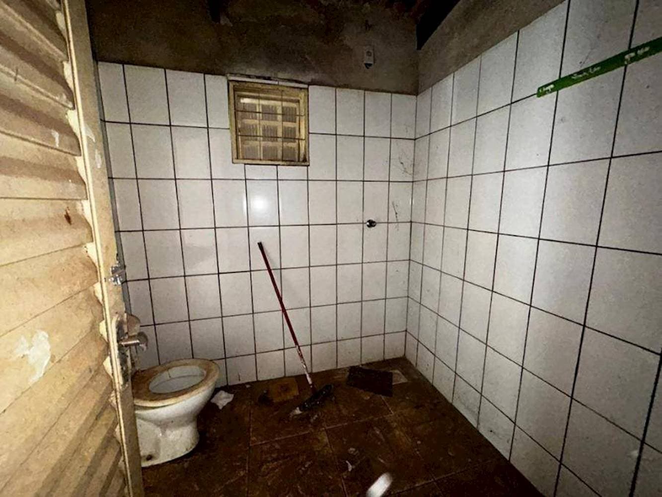 Foto 10 de 13: Casa em leilão em Goiânia - GO — Casa, Padrão, 2 vaga(s) de garagem