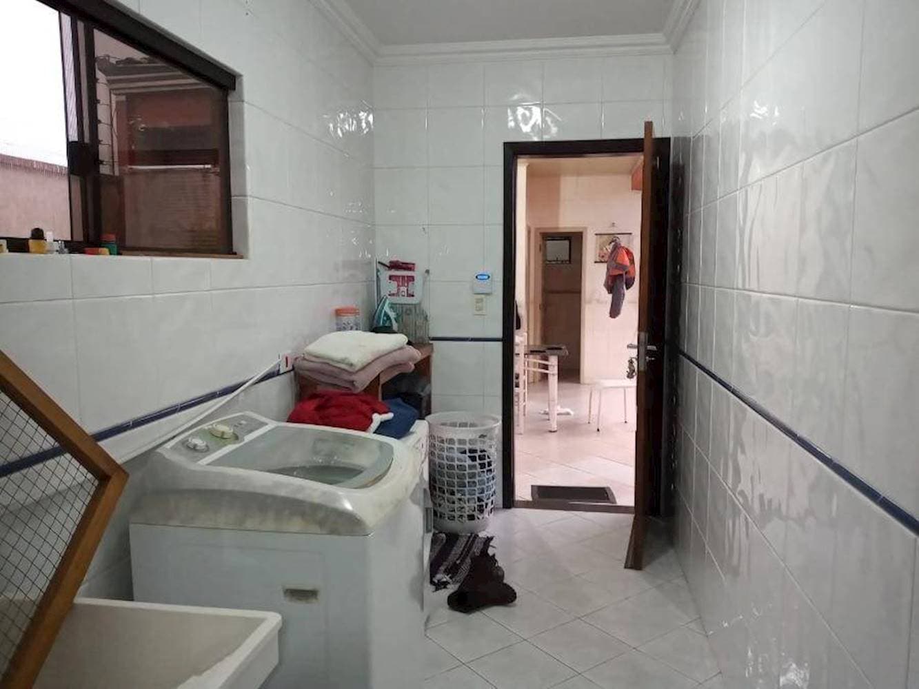 Foto 6 de 15: Casa em leilão em Paranaguá - PR — Casa, Padrão, 1 vaga(s) de garagem