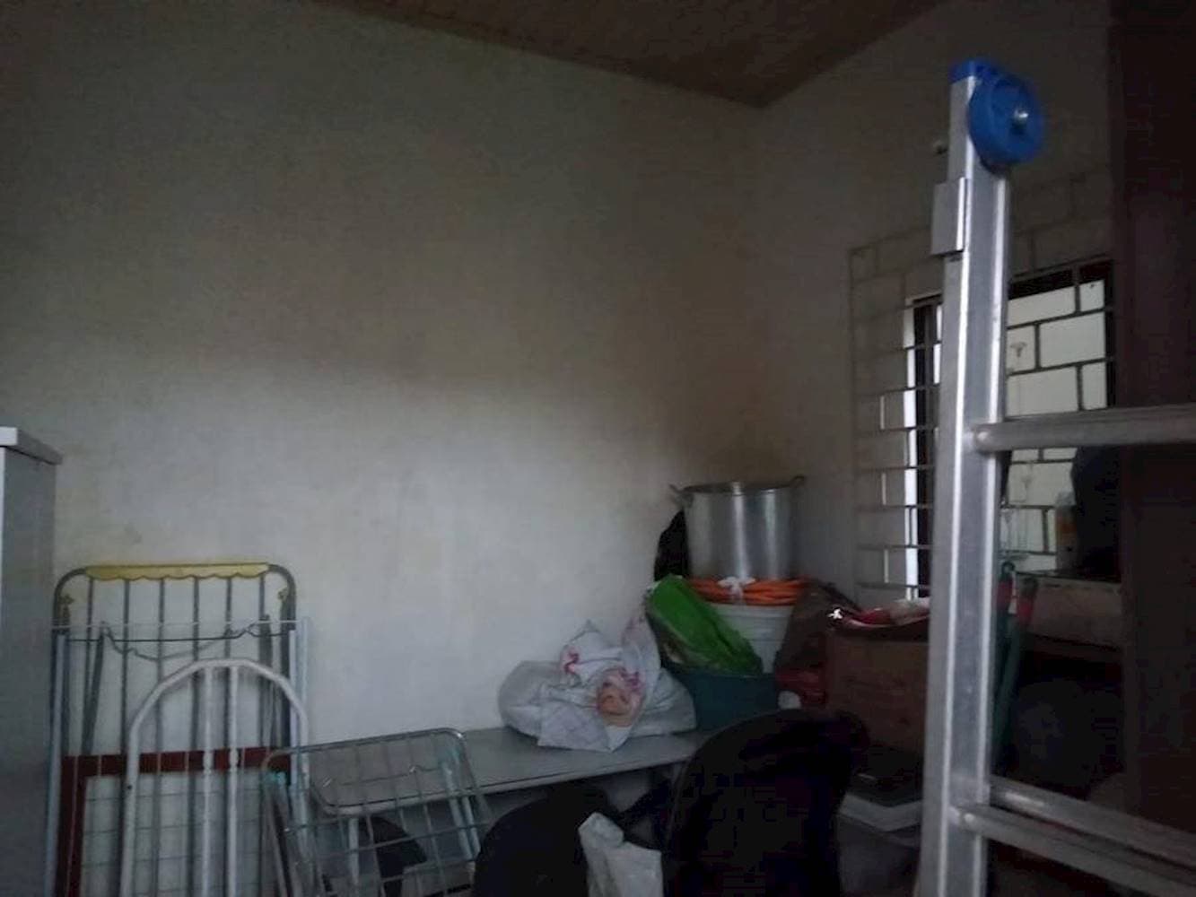 Foto 13 de 15: Casa em leilão em Paranaguá - PR — Casa, Padrão, 1 vaga(s) de garagem