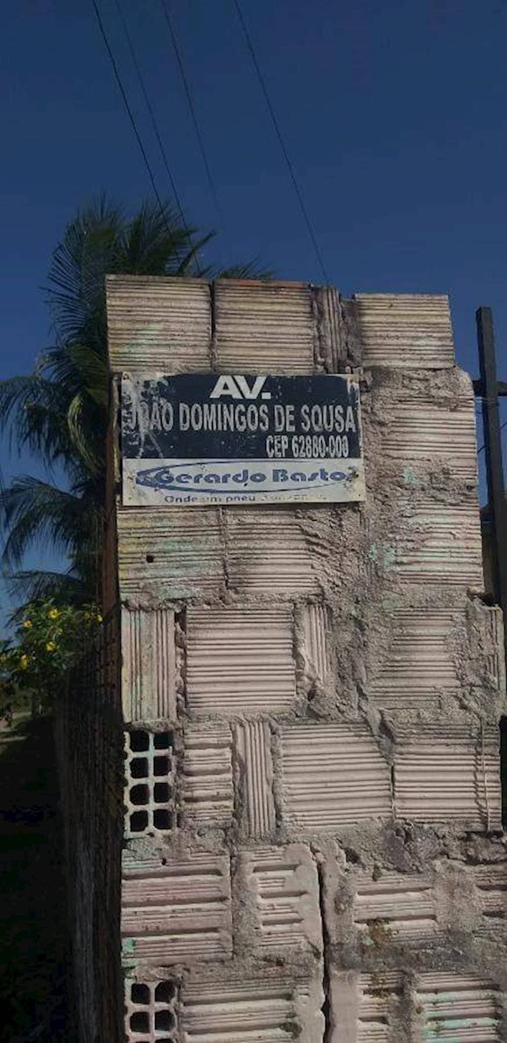 Foto 4 de 15: Casa em leilão em Horizonte - CE — Casa, Em condomínio, 1 vaga(s) de garagem