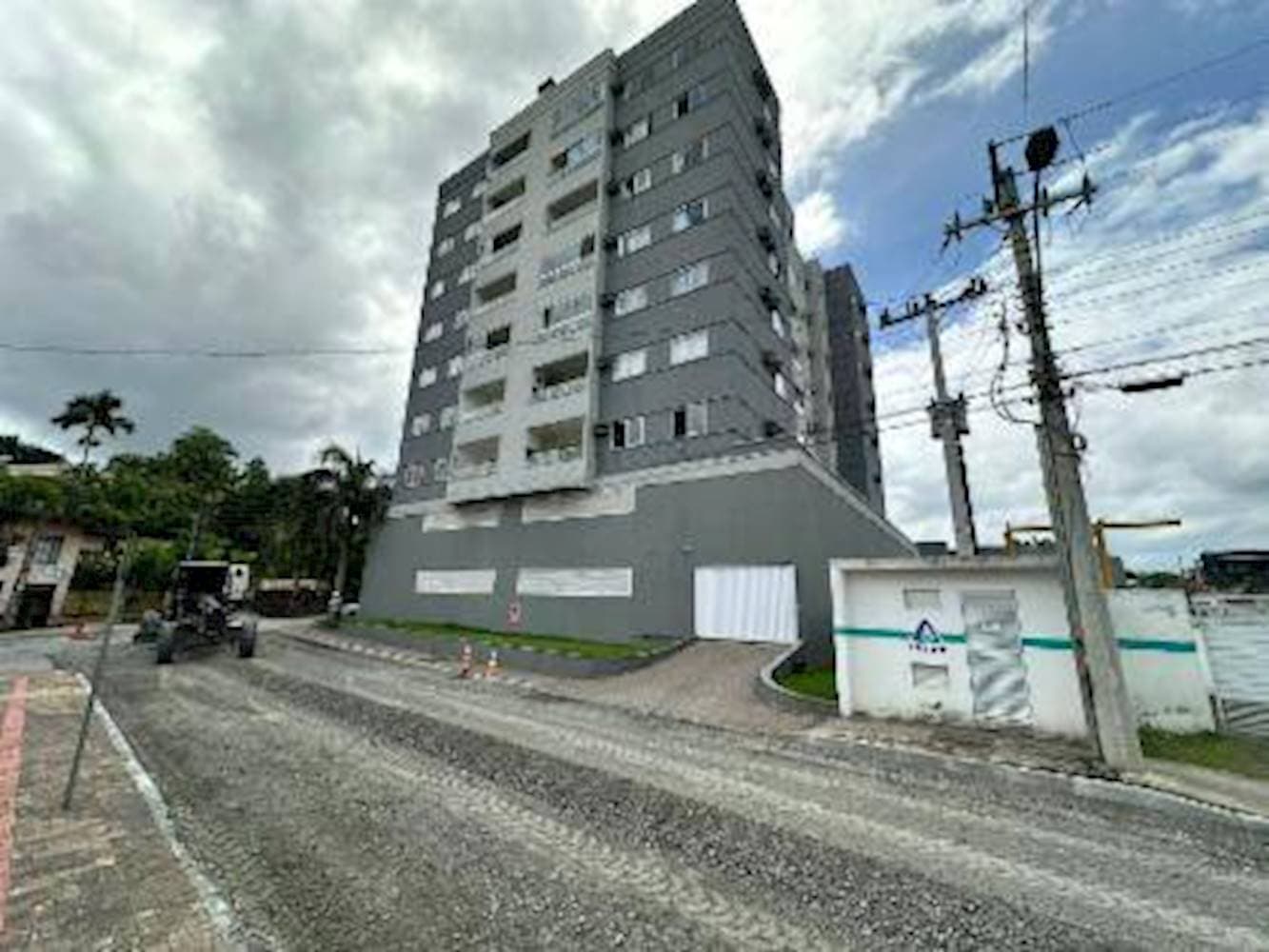 Foto 5 de 7: Apartamento em leilão em Indaial - SC — Apartamento, Padrão, 2 vaga(s) de garagem