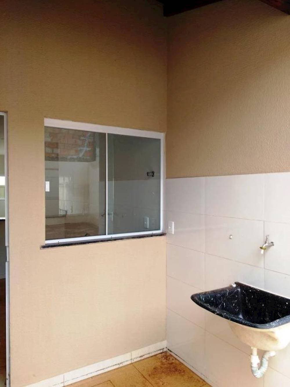 Foto 11 de 17: Casa em leilão em Uberlândia - MG — Casa, Em condomínio, 1 vaga(s) de garagem