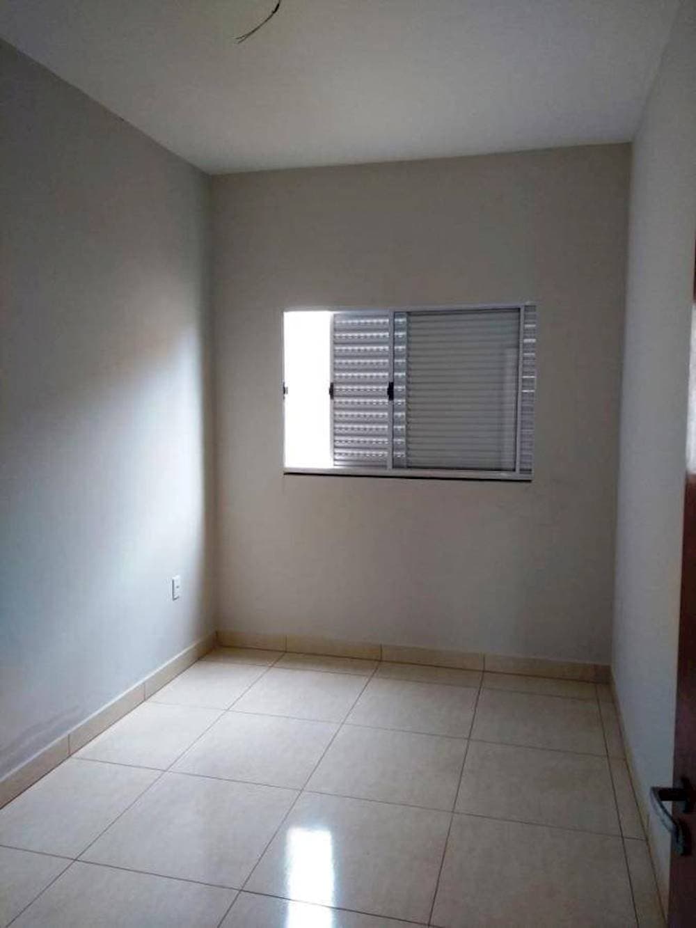 Foto 15 de 17: Casa em leilão em Uberlândia - MG — Casa, Em condomínio, 1 vaga(s) de garagem
