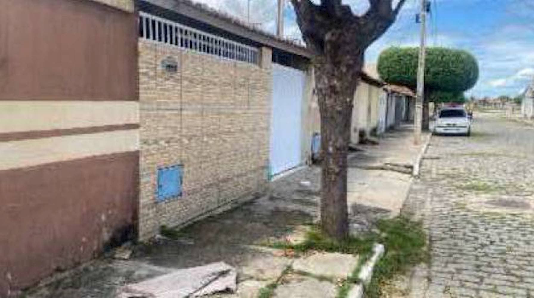 Foto 4 de 14: Casa em leilão em Jaguaribara - CE — Casa, Padrão, 1 vaga(s) de garagem