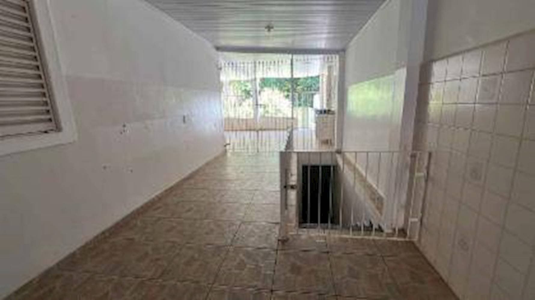 Foto 6 de 29: Casa em leilão em Tupã - SP — Casa, Padrão, 1 vaga(s) de garagem