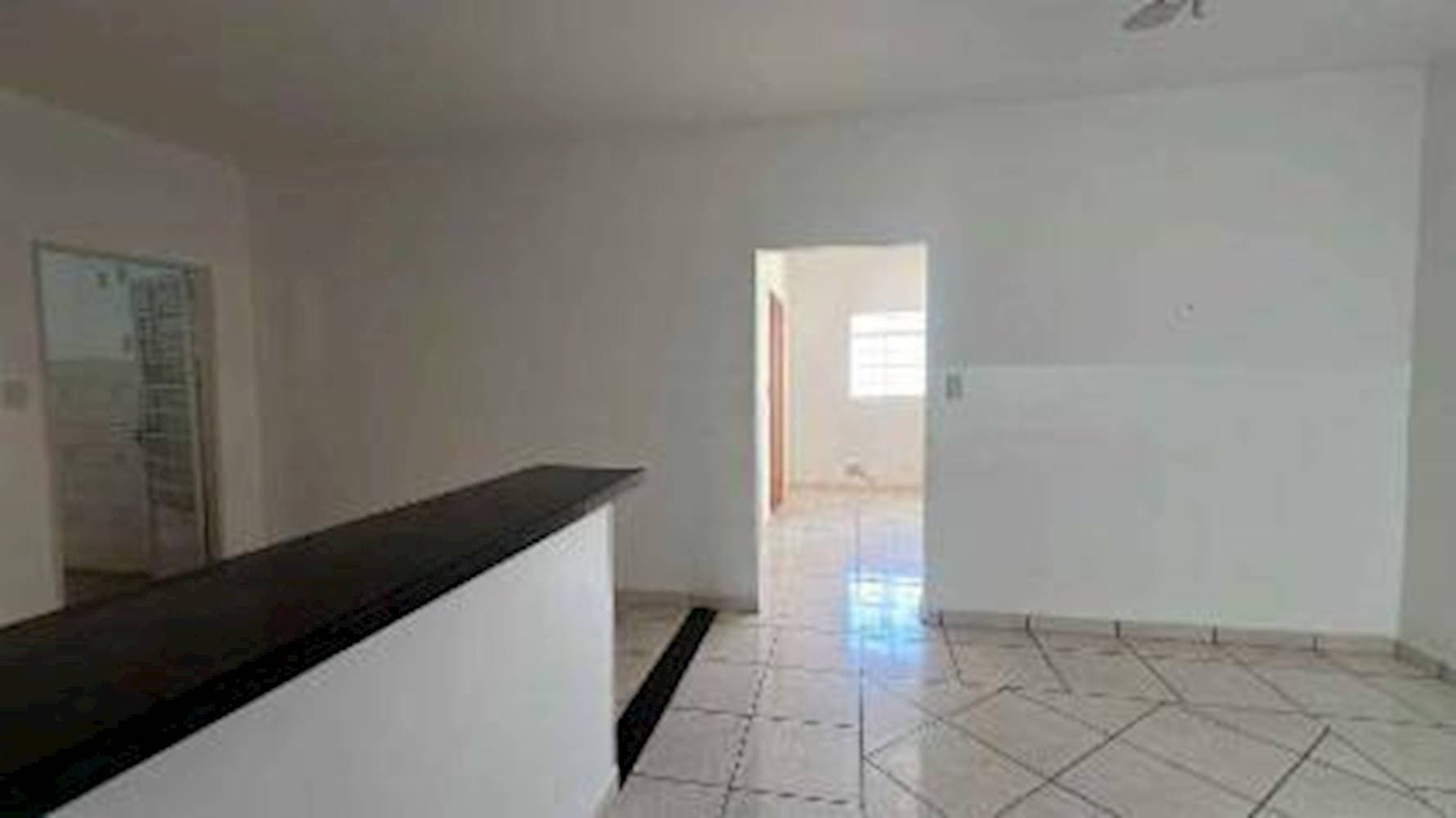 Foto 11 de 29: Casa em leilão em Tupã - SP — Casa, Padrão, 1 vaga(s) de garagem