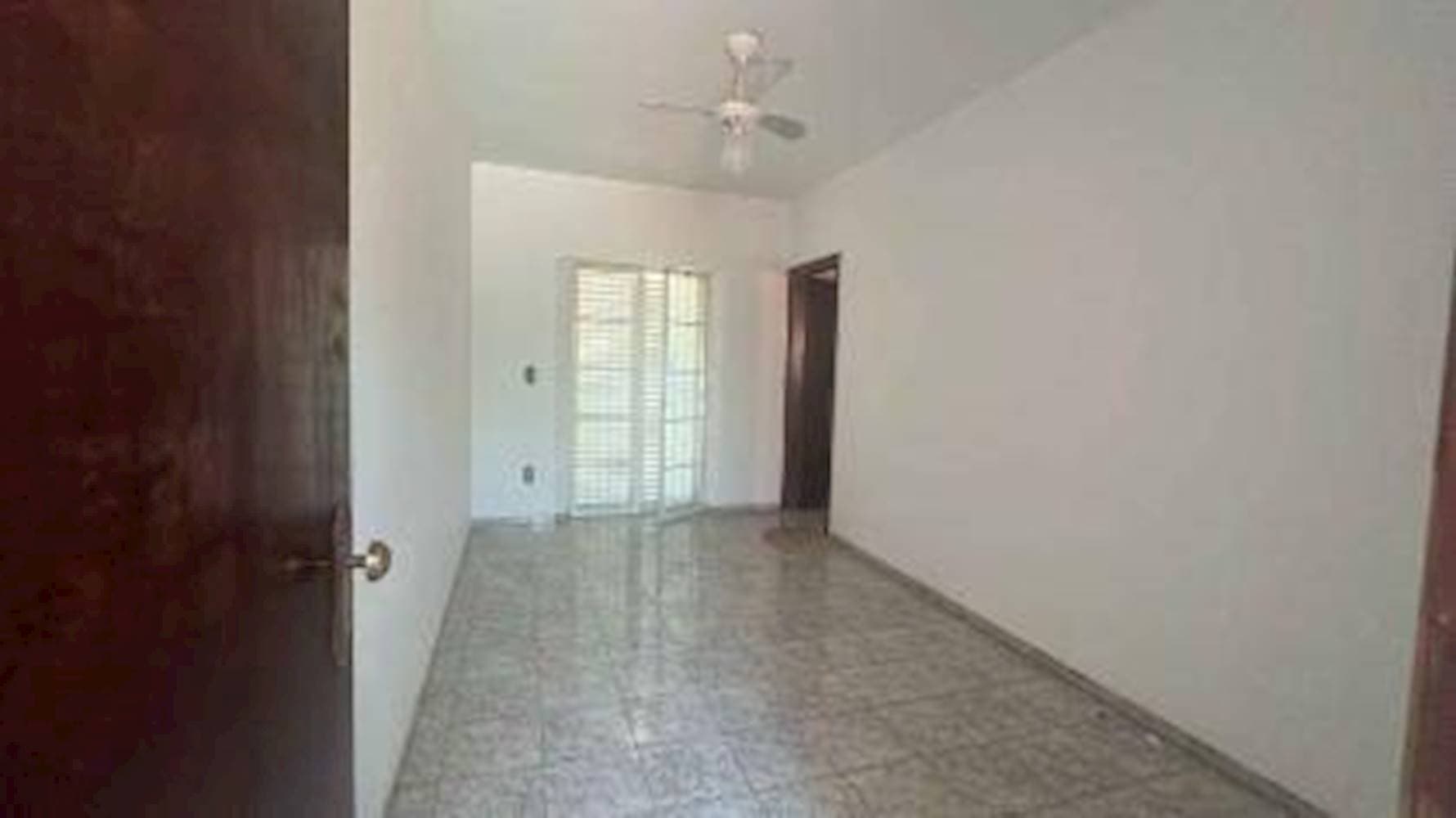 Foto 14 de 29: Casa em leilão em Tupã - SP — Casa, Padrão, 1 vaga(s) de garagem