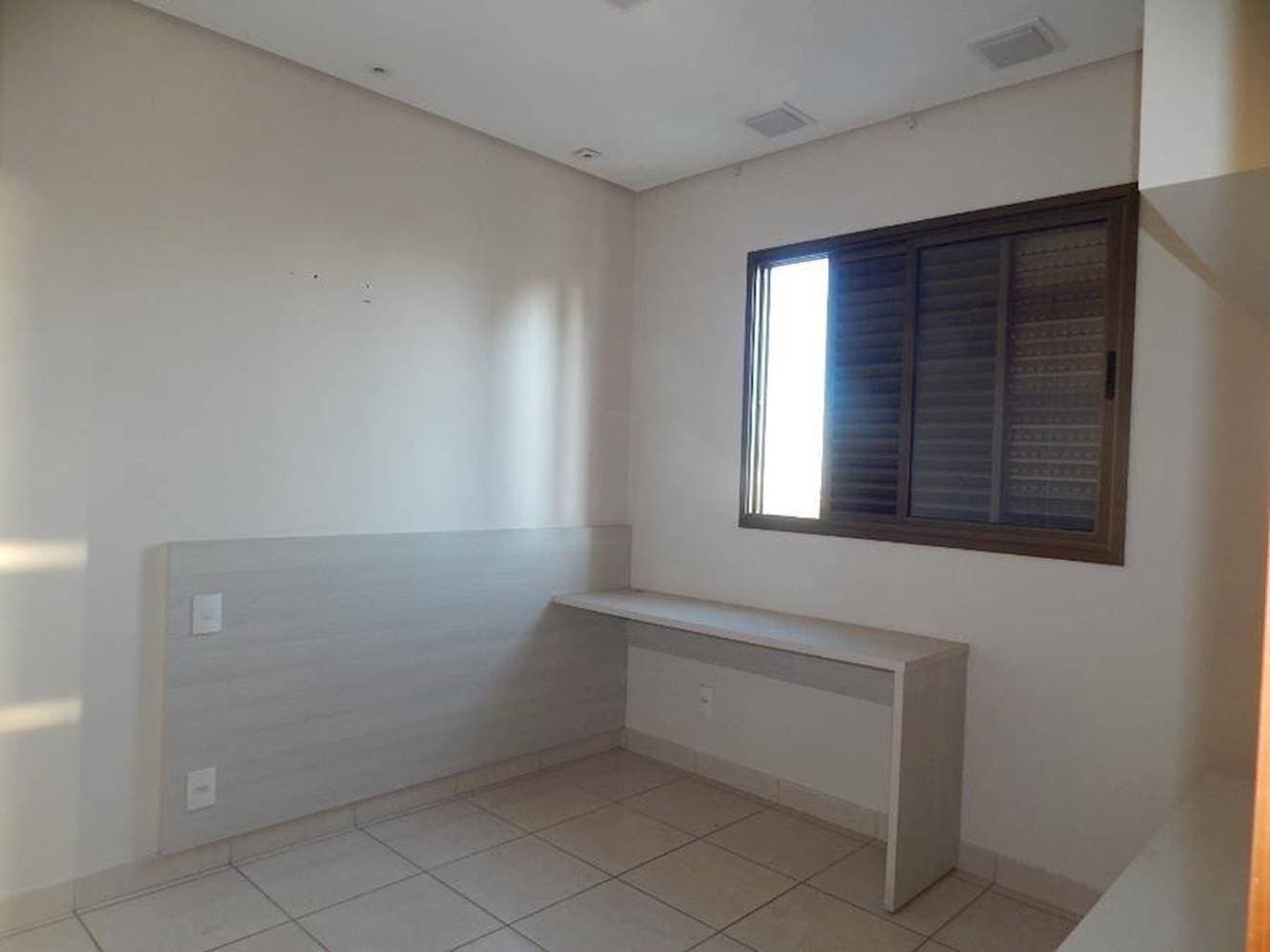 Foto 17 de 17: Apartamento em leilão em Cuiabá - MT — Apartamento, Padrão, 2 vaga(s) de garagem