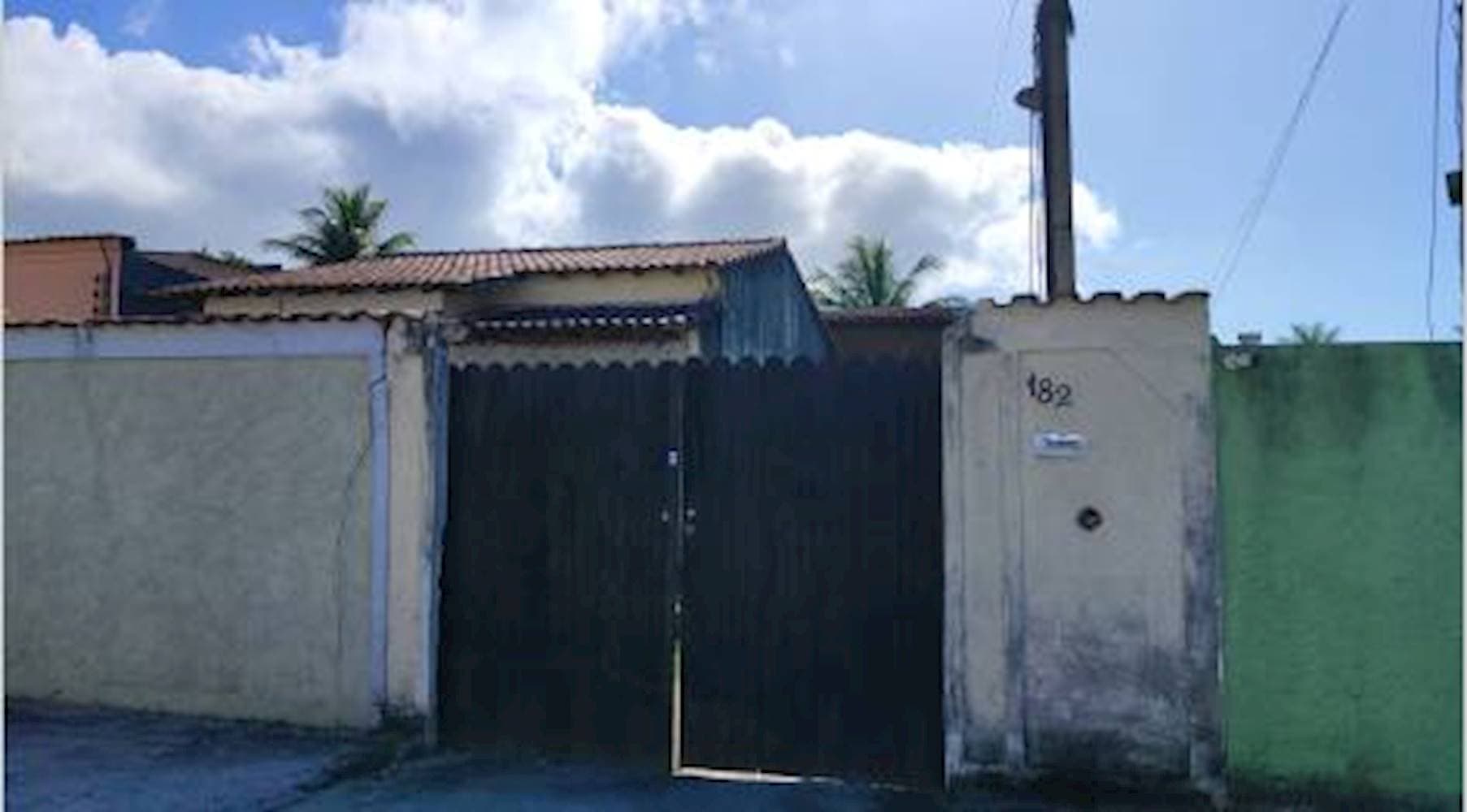 Foto 1 de 4: Casa em leilão em Magé - RJ — Casa, Padrão, 0 vaga(s) de garagem