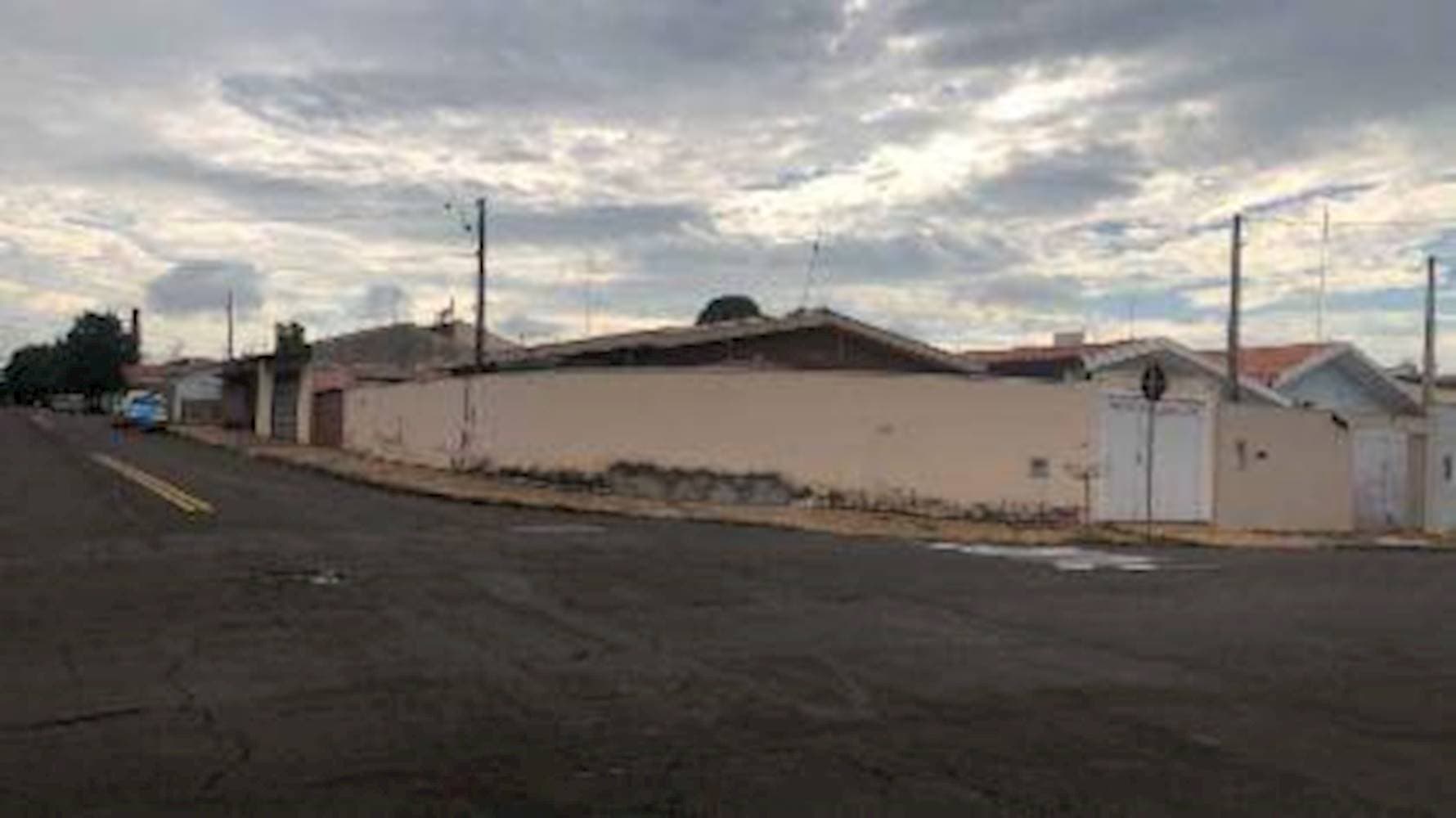 Foto 3 de 21: Casa em leilão em Rio Claro - SP — Casa, Padrão, 1 vaga(s) de garagem