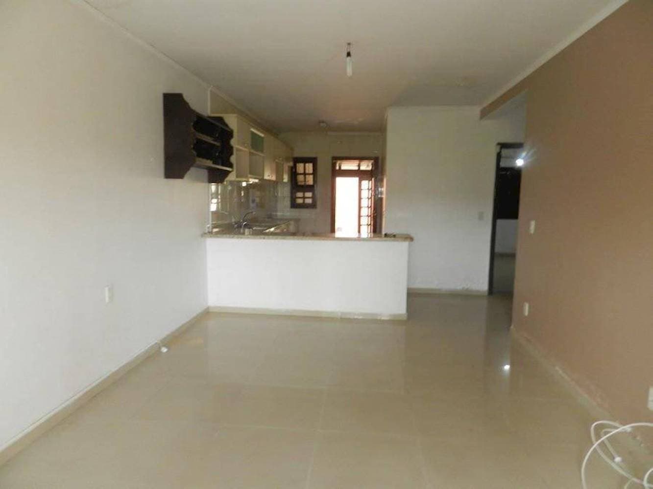 Foto 8 de 18: Casa em leilão em Porto Alegre - RS — Casa em Hípica - Porto Alegre/RS