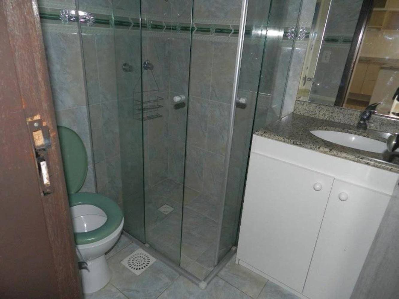 Foto 13 de 18: Casa em leilão em Porto Alegre - RS — Casa em Hípica - Porto Alegre/RS