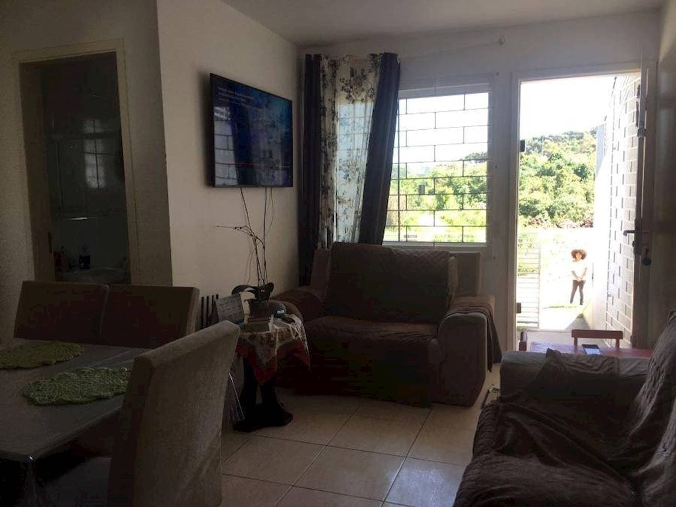 Foto 8 de 16: Casa em leilão em Colombo - PR — Casa de Condomínio em Embu - Colombo/PR