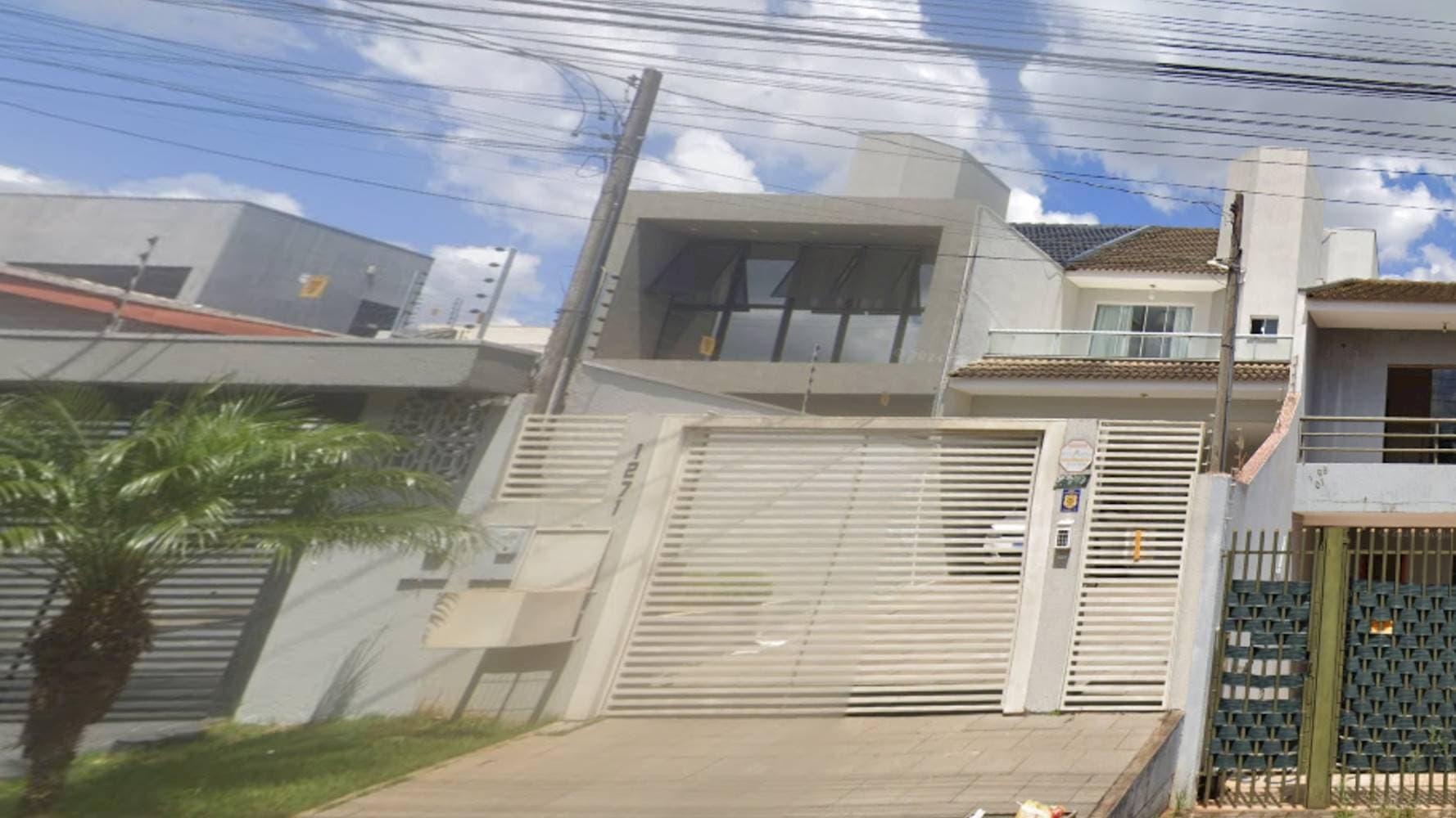 Foto 3 de 5: Casa em leilão em Cascavel - PR — Casa no "Condomínio Residencial Wilhelms "em Cascavel/PR