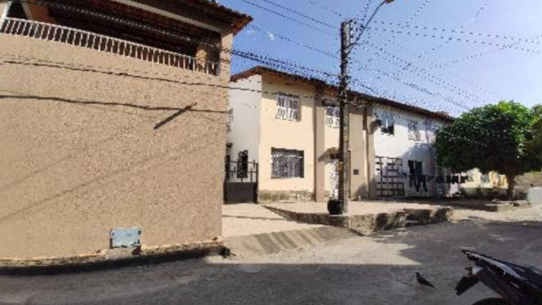 Foto 3 de 5: Casa em leilão em Fortaleza - CE — Casa em Antônio Bezerra - Fortaleza/CE